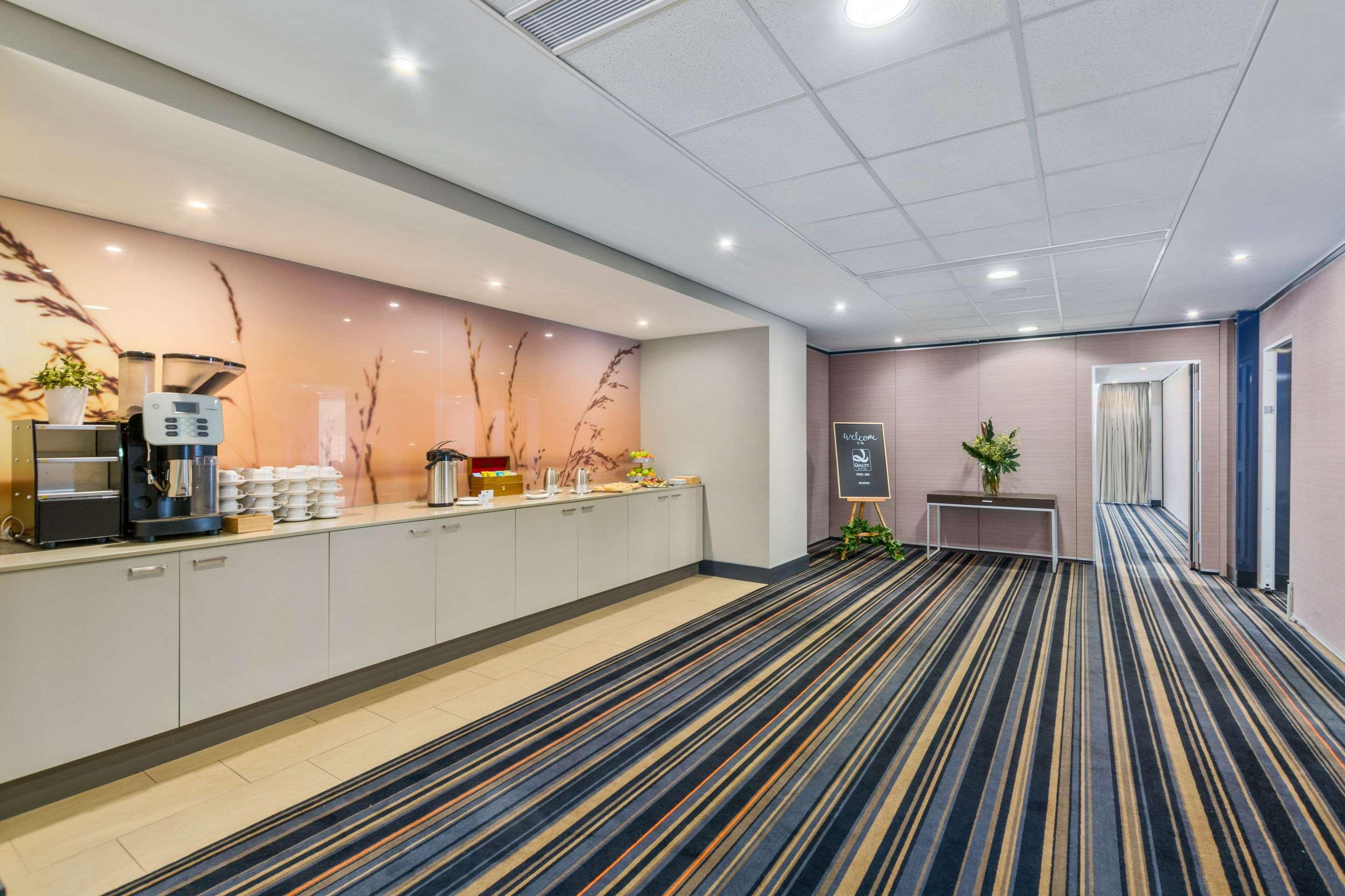 ควอลิตี้ สวีท ไพโอเนียร์ แซนด์ Aparthotel วูลองกอง ภายนอก รูปภาพ